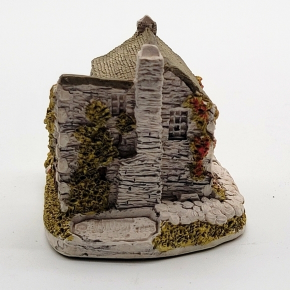 Lilliput Lane Sawrey Gill 1985-92 England Collection‎ - Picture 2 of 8